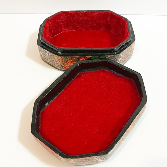 Handcrafted Lacquer Kashmir Paper Mache Trinket Box India Floral Velvet Lined - Picture 10 of 14